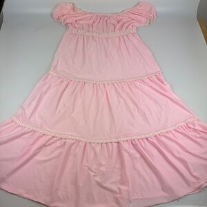 Vintage Fit Rite Lingerie Size M Pink Full Length Nightgown Tiered Ruffled Lace